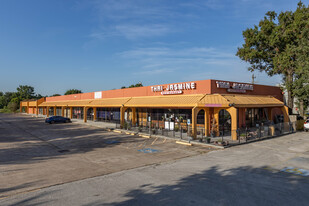 Almeda Terrace - Restaurant avec service au volant