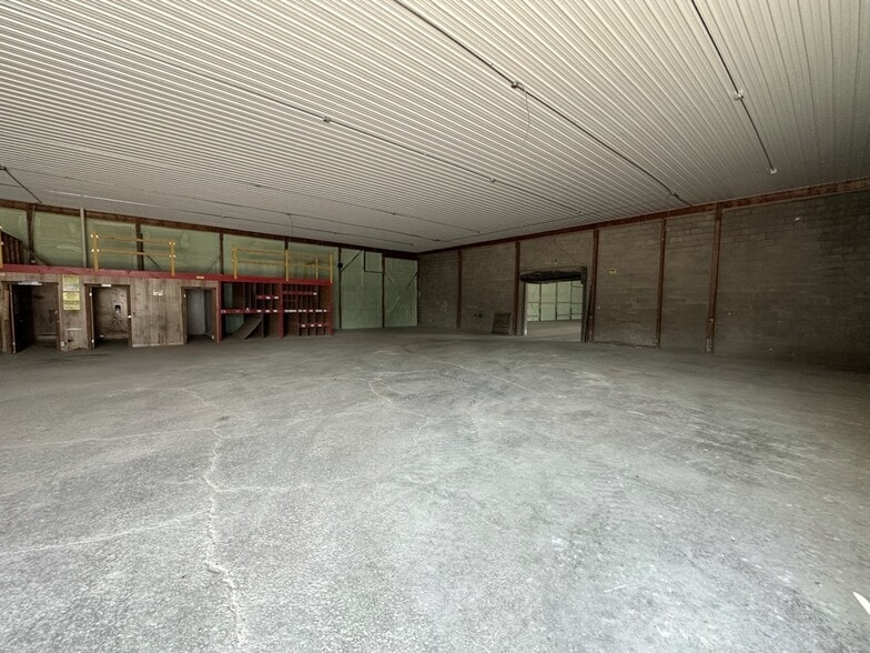 12520 Olean Rd, Chaffee, NY for lease - Building Photo - Image 3 of 28