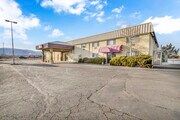 Red Roof Inn Grand Junction - Warehouse