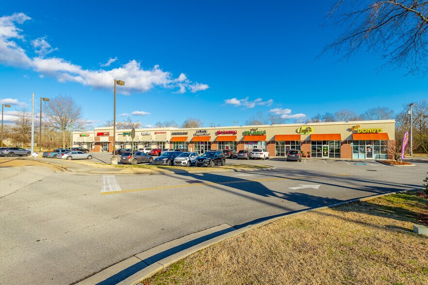 1414 Jenkins Rd, Chattanooga, TN à louer - Photo du bâtiment - Image 3 de 29