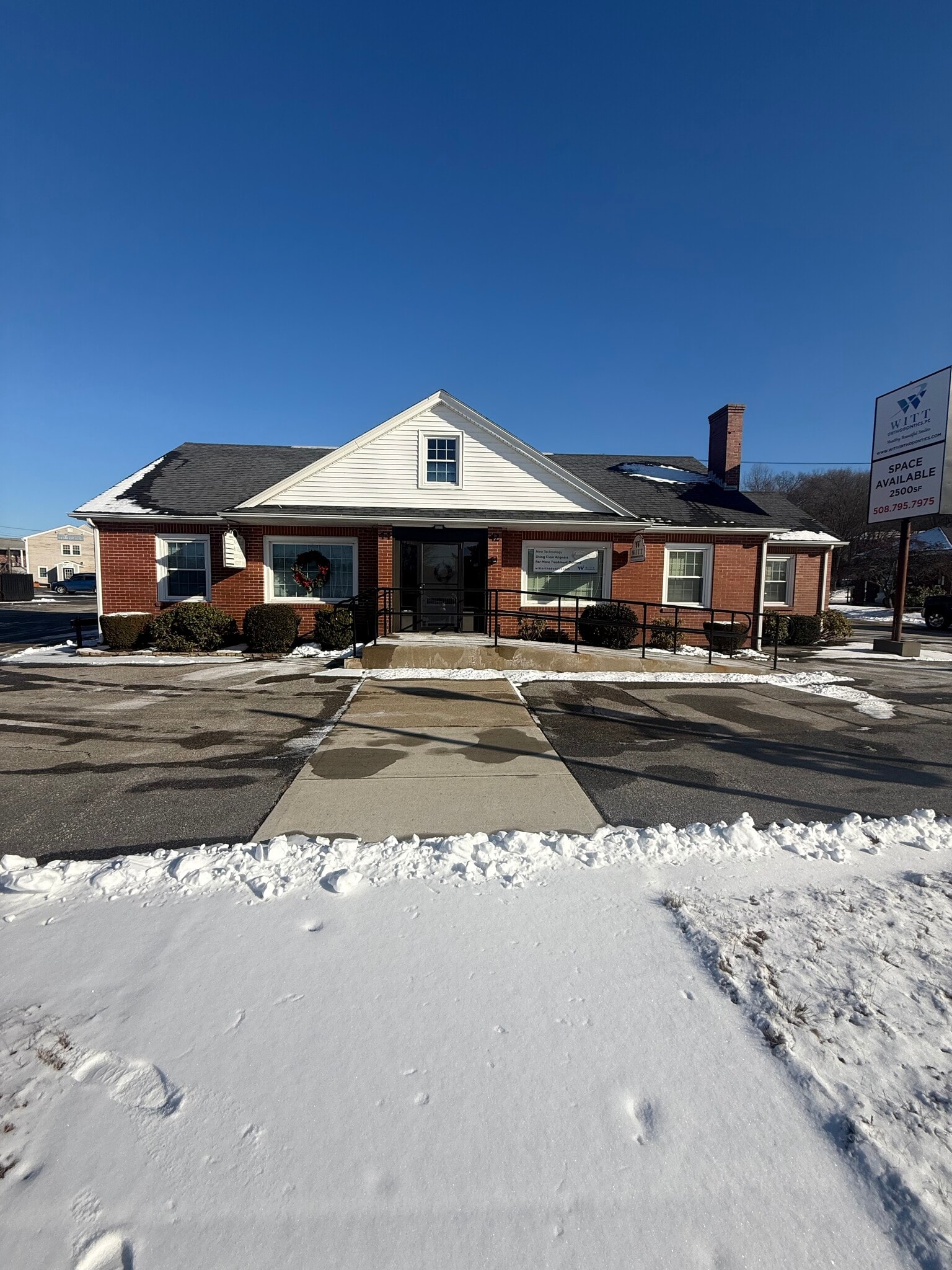 42-44 Auburn Street St, Auburn, MA for lease Primary Photo- Image 1 of 10