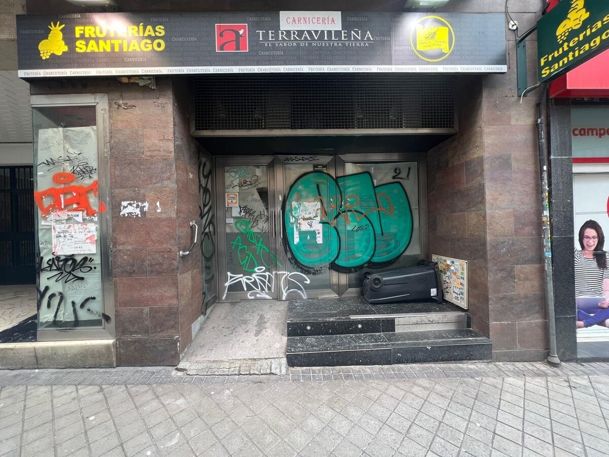 Madrid, MAD 28015 - Unité Puerta DR -  - Photo intérieure - Image 1 of 14