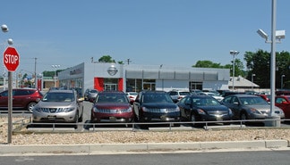 Plus de détails pour 2085 York Rd, Lutherville Timonium, MD - Commerce de détail à louer