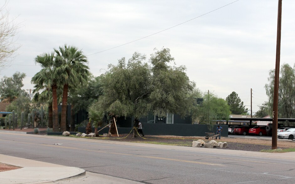 4538 N 40th St, Phoenix, AZ à louer - Photo principale - Image 1 de 2