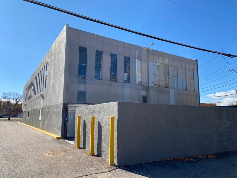 1449 W Littleton Blvd, Littleton, CO à louer - Photo du bâtiment - Image 3 de 3