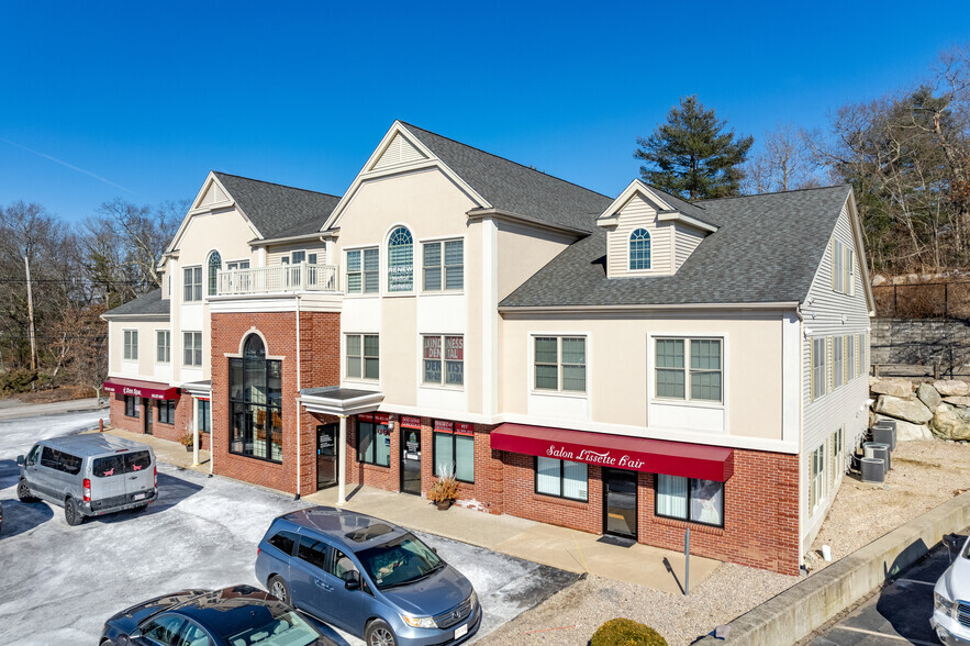 1032 Turnpike St, Canton, MA for lease - Primary Photo - Image 1 of 5