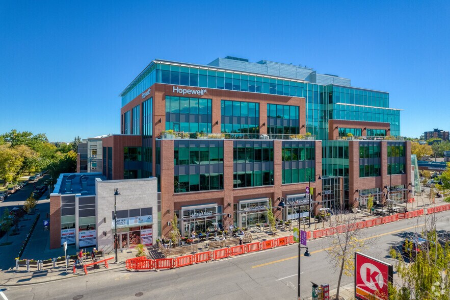 2020 4th St SW, Calgary, AB à louer - Photo du bâtiment - Image 1 de 7