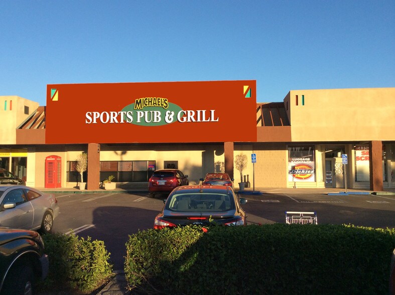 15254-15300 Goldenwest St, Westminster, CA à louer - Photo du bâtiment - Image 2 de 2