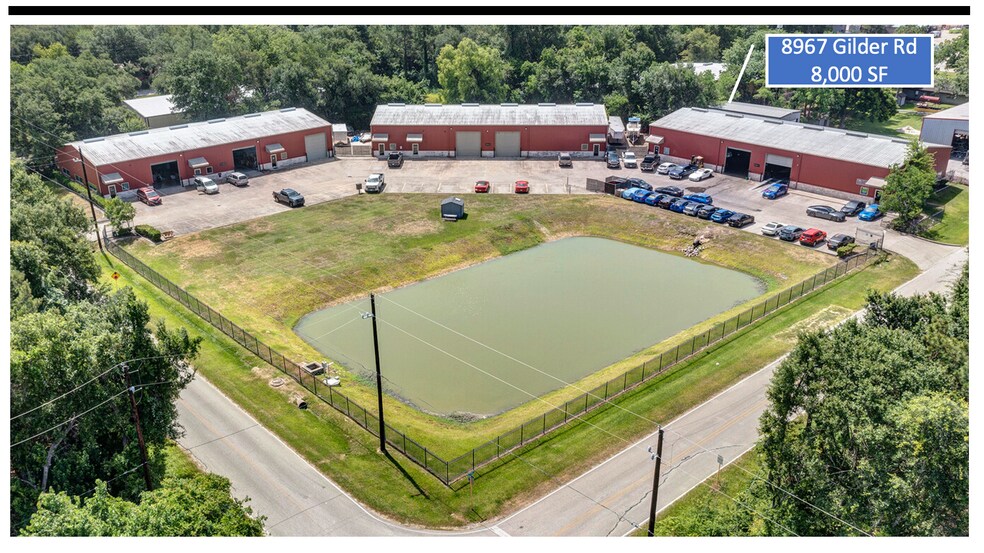 8967 Gilder Rd, Houston, TX à vendre - Photo du bâtiment - Image 2 de 3
