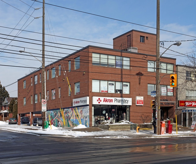 More details for 2318 Lake Shore Blvd W, Toronto, ON - Office for Sale