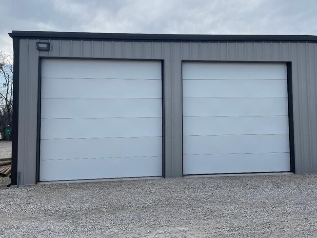 Plus de détails pour 110 Rose Lane, Frisco, TX - Local d'activités à louer