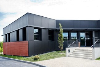 Plus de détails pour 10 Esplanade Roland Garros, Reims - Bureau à louer
