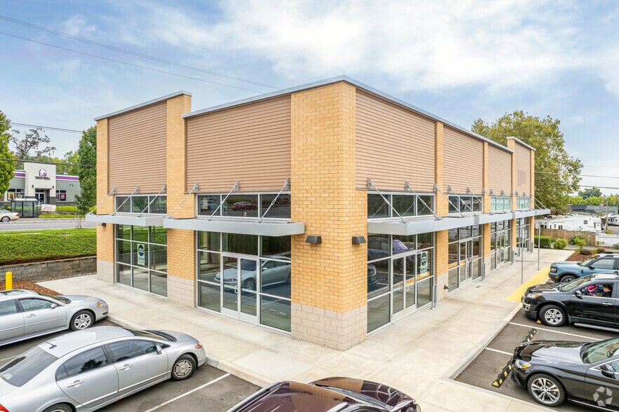 16323 SE McLoughlin Blvd, Portland, OR for lease - Building Photo - Image 2 of 4