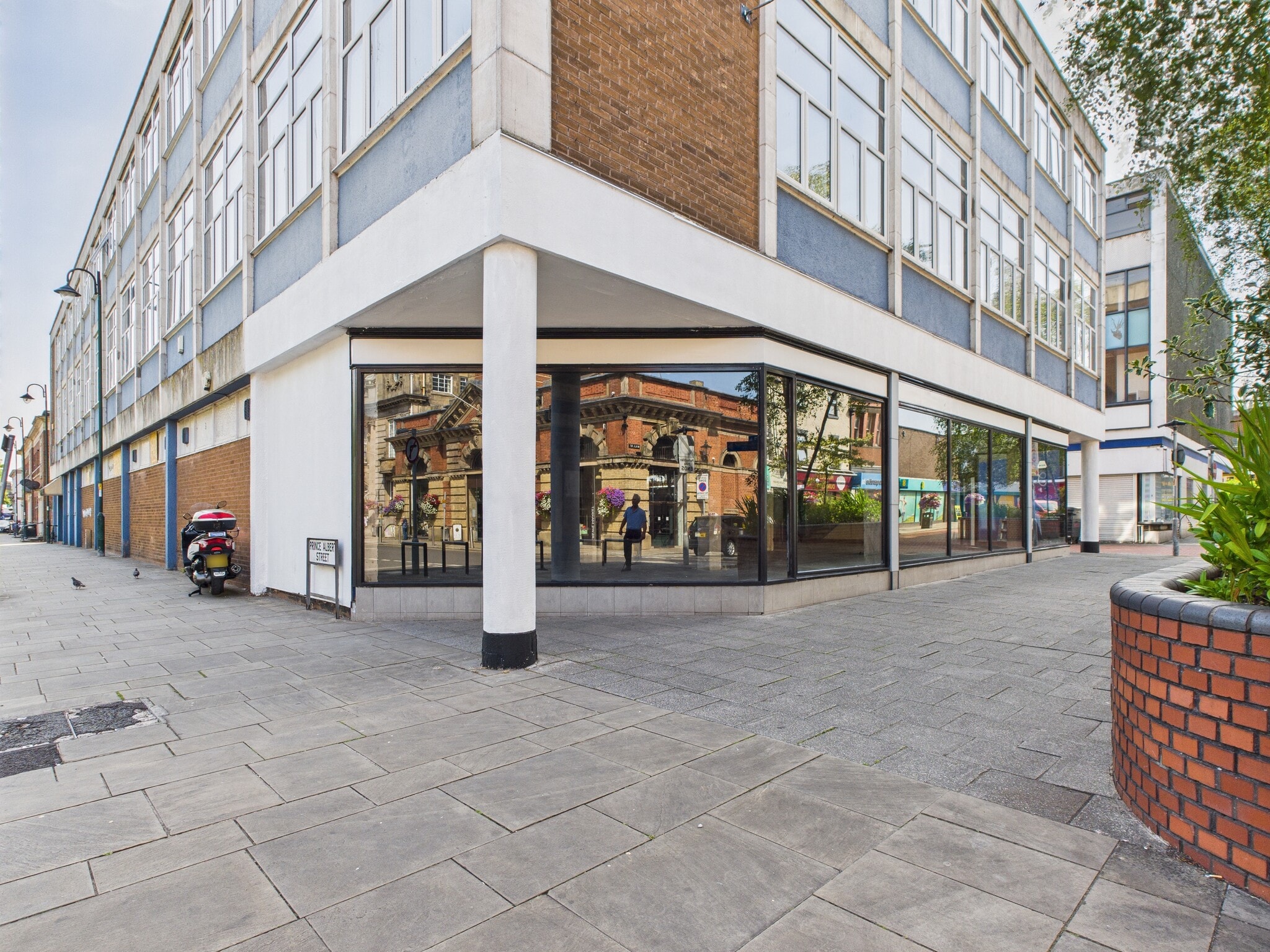 Prince Albert St, Crewe à louer Photo du bâtiment- Image 1 de 4