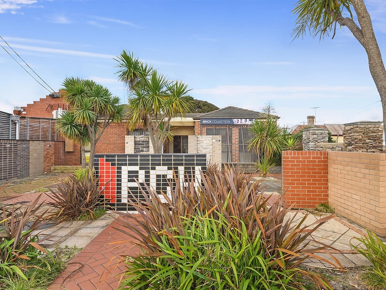68-70 Pakington St, Geelong West for sale - Building Photo - Image 2 of 8