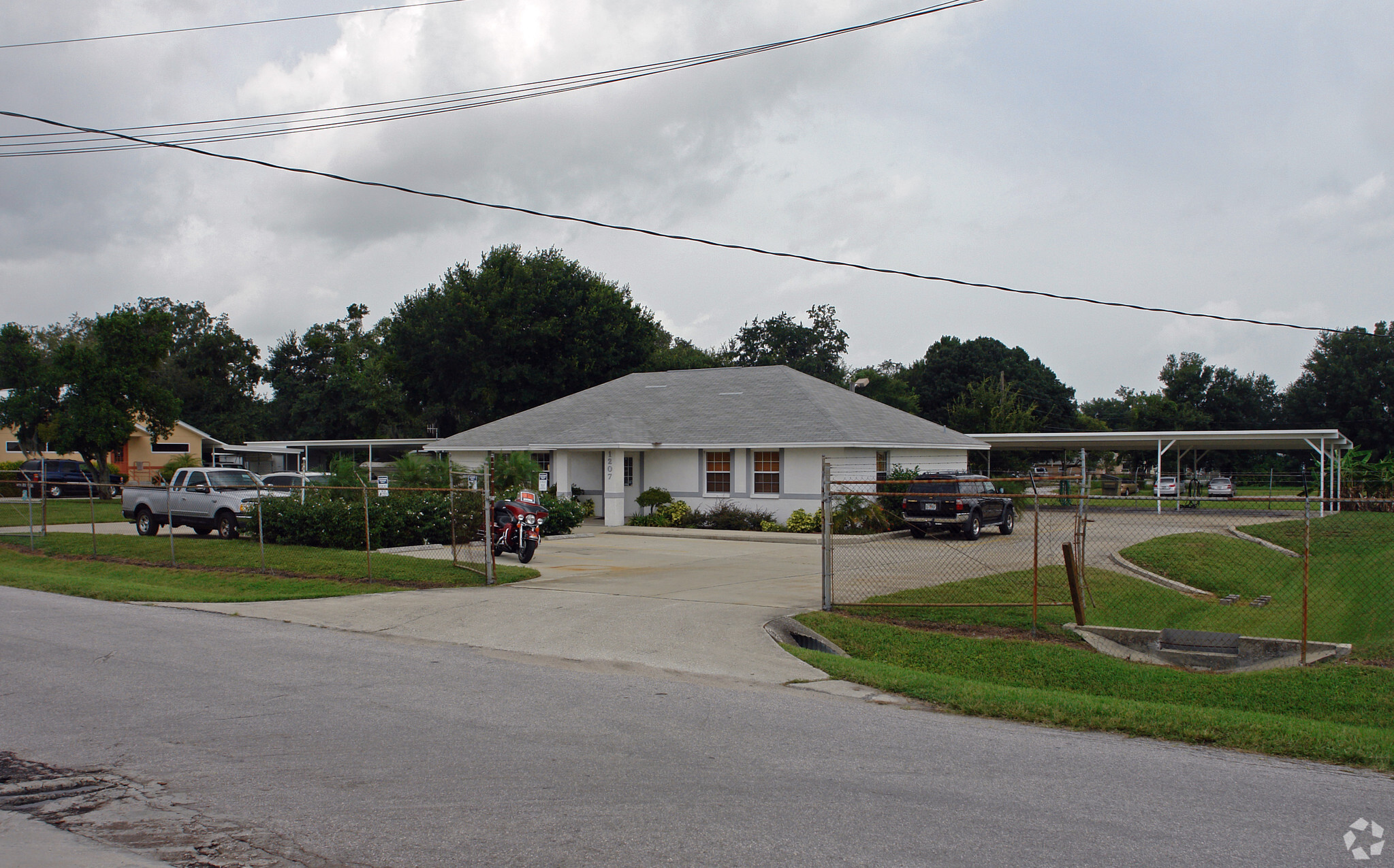 1207 Baker Dr, Lakeland, FL for lease Building Photo- Image 1 of 11