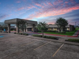 Plus de détails pour 1323 S 27th St, Nederland, TX - Bureau à vendre