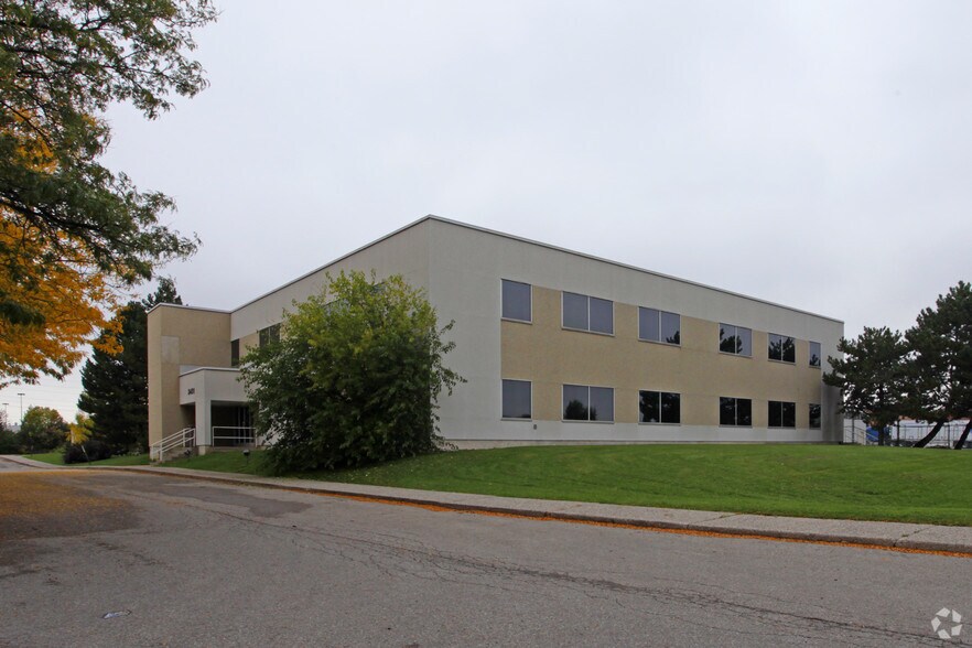 3451 Erindale Station Rd, Mississauga, ON à vendre - Photo principale - Image 1 de 1