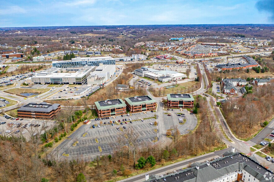 6031 Wallace Road Ext, Wexford, PA à louer - Photo du bâtiment - Image 2 de 6