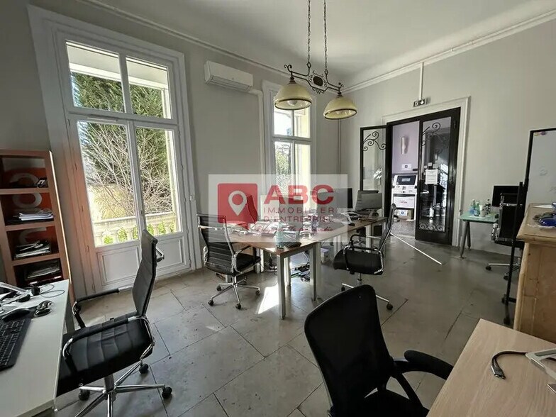 Bureau dans Montpellier à louer - Photo du bâtiment - Image 2 de 10