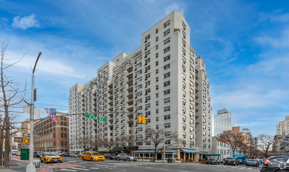 301 E 66th St, New York, NY for sale - Primary Photo - Image 1 of 1