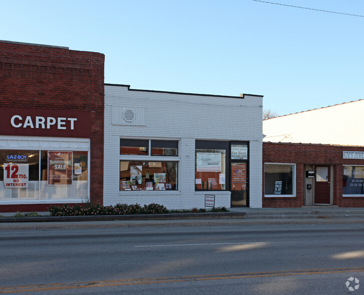 137 E Main St, Gardner, KS for sale - Primary Photo - Image 1 of 1