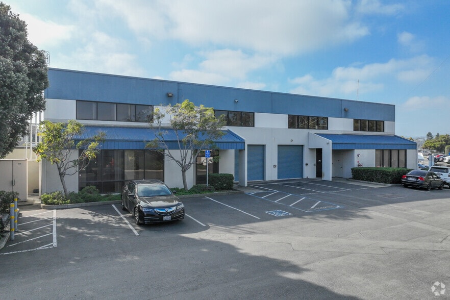 1711 E Bayshore Rd, Redwood City, CA for lease - Building Photo - Image 3 of 10
