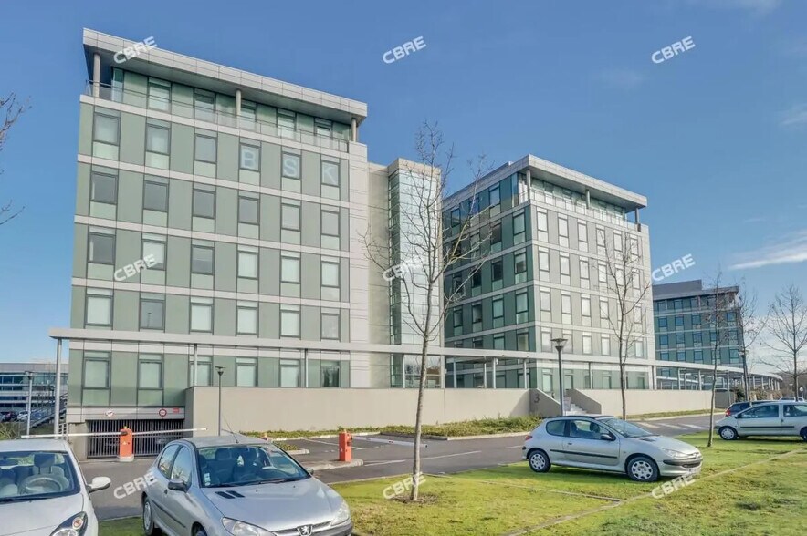 12 Rue Louis Courtois De Viçose, Toulouse à louer - Photo du bâtiment - Image 3 de 12