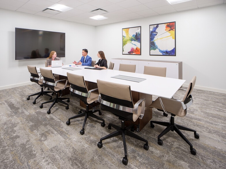 2115 Rexford Rd, Charlotte, NC for lease - Interior Photo - Image 3 of 12