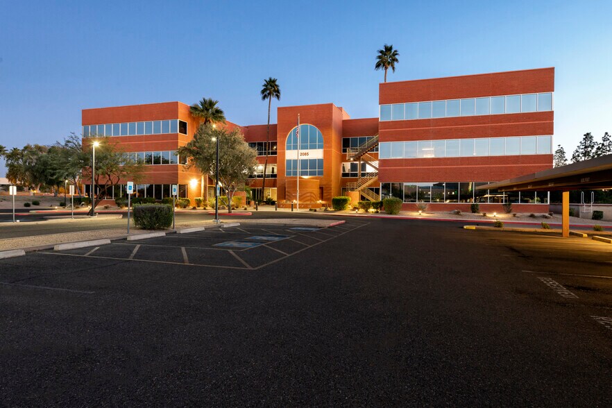 2085 E Technology Cir, Tempe, AZ for lease - Building Photo - Image 2 of 16