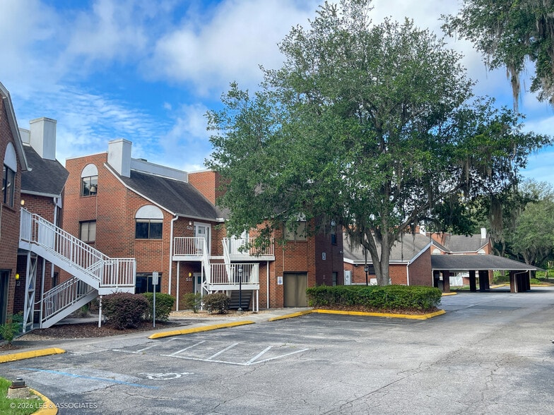 4001 SW 13th St, Gainesville, FL à vendre - Photo du bâtiment - Image 3 de 10