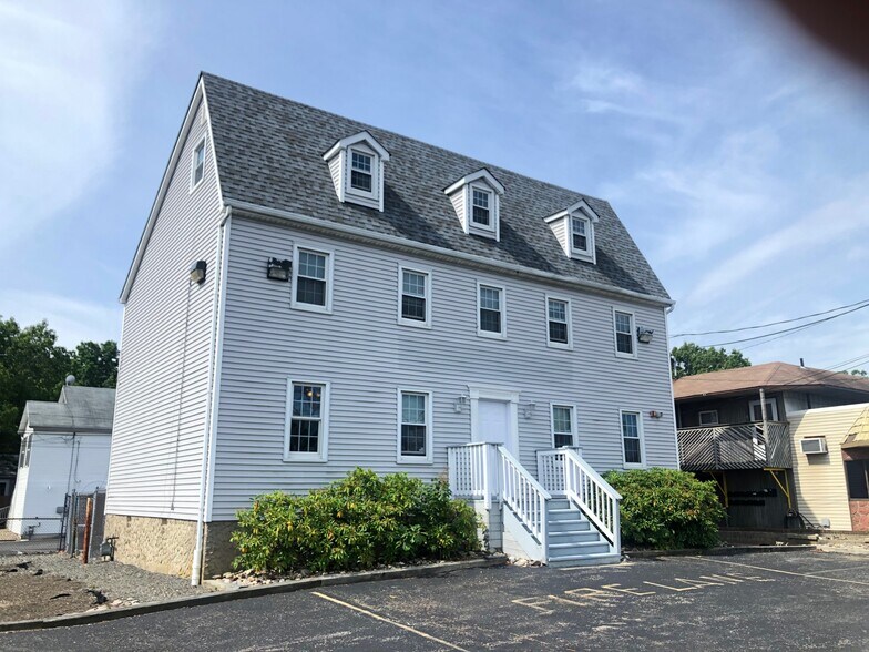 2611 Route 37 E, Toms River, NJ à vendre - Photo du bâtiment - Image 3 de 7