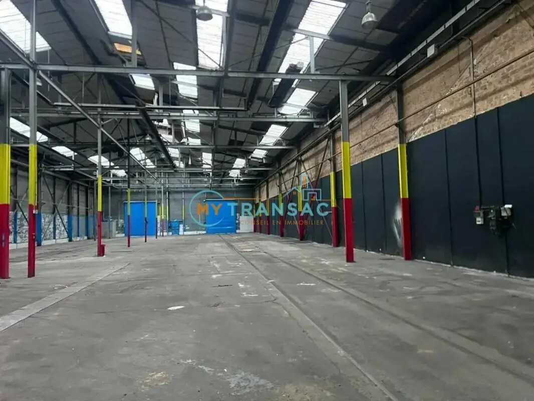 Flex in Corbeil-Essonnes for lease Building Photo- Image 1 of 7