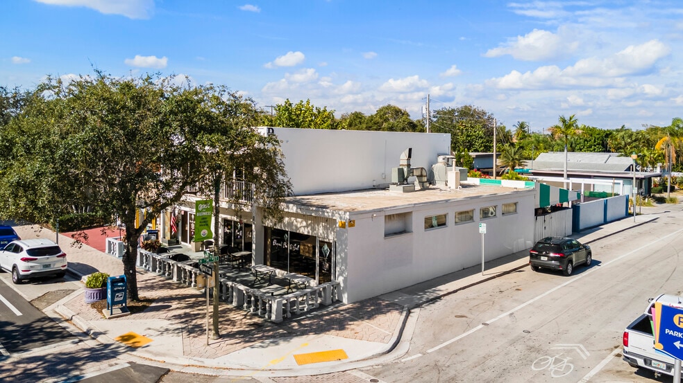 502-504 Lucerne Ave, Lake Worth, FL for lease - Building Photo - Image 1 of 46