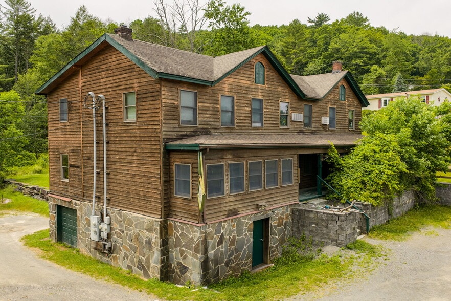 696 PA-590, Lackawaxen, PA for sale - Building Photo - Image 3 of 42