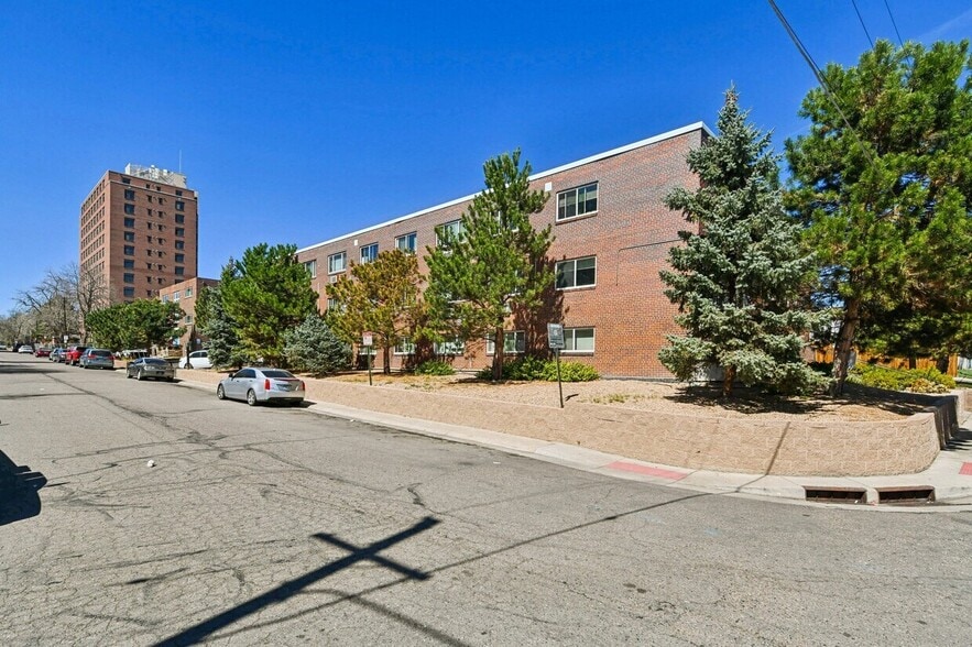 1725 W Mosier Pl, Denver, CO for sale - Building Photo - Image 3 of 22