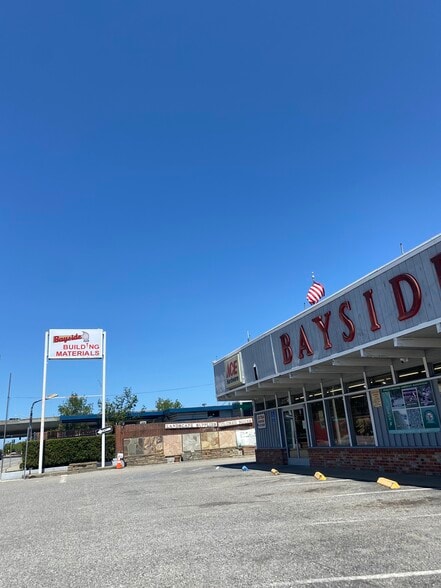 2075 Norfolk St, San Mateo, CA for sale - Building Photo - Image 3 of 17