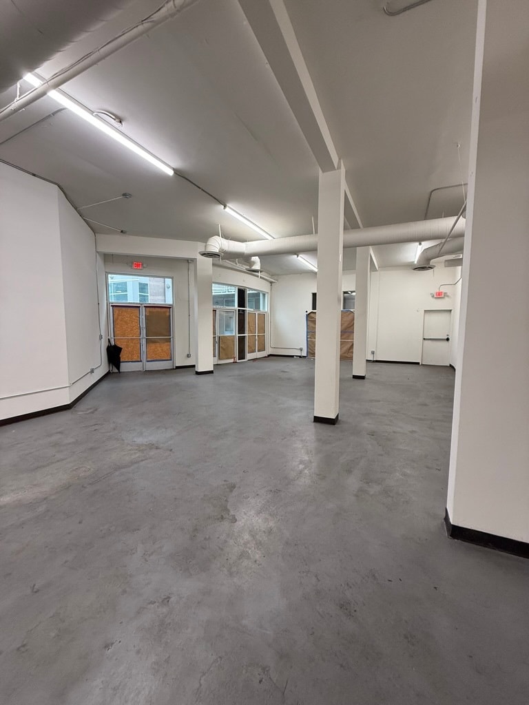 966 S Western Ave, Los Angeles, CA for lease Interior Photo- Image 1 of 8