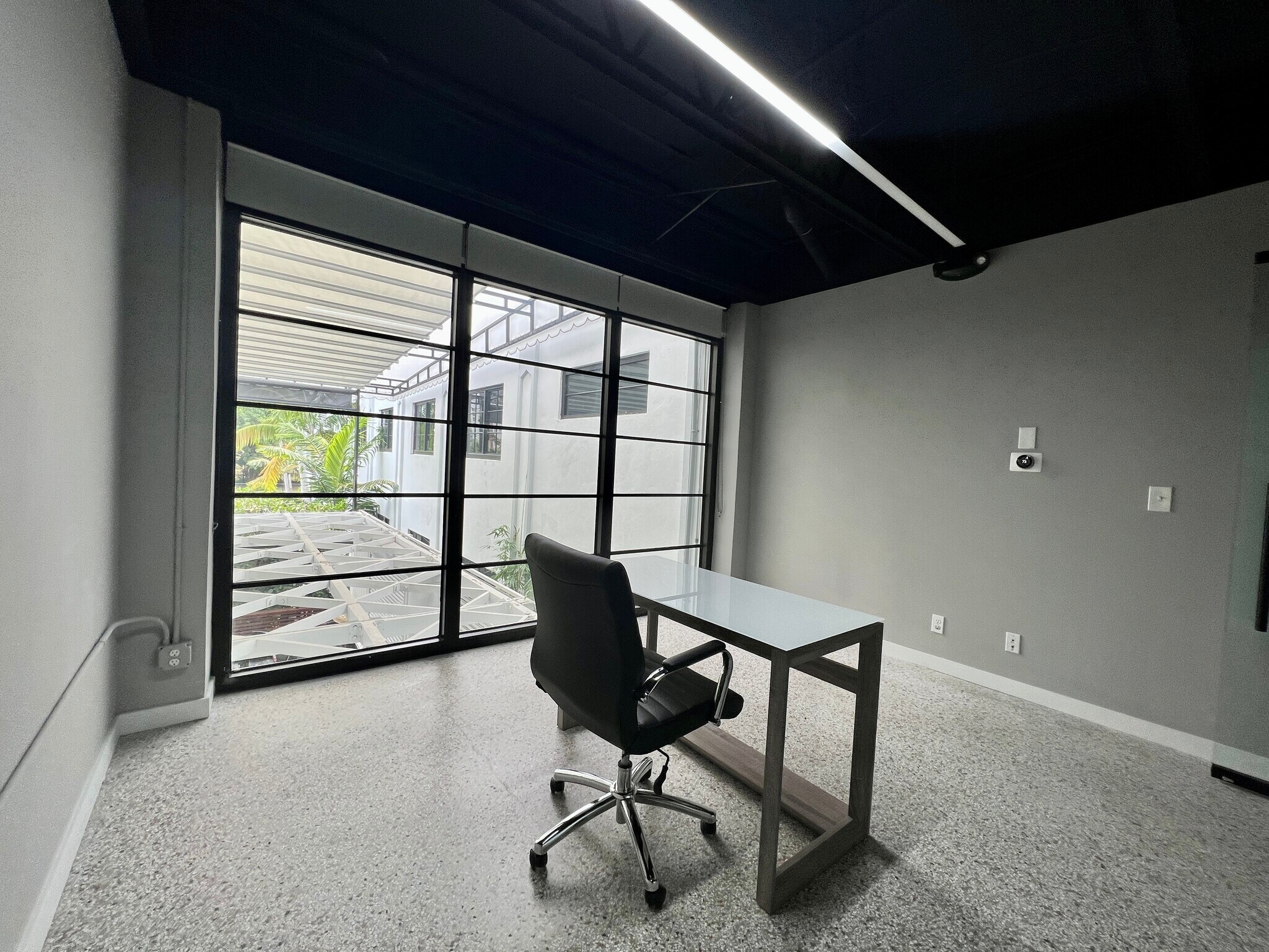 441 NE 3rd Ave, Fort Lauderdale, FL à louer Photo principale- Image 1 de 14