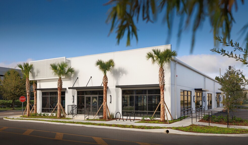 233 Grant St, Orlando, FL à louer - Photo du bâtiment - Image 3 de 8