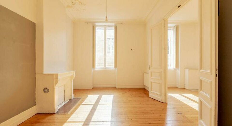 9 Avenue Des Ternes, Paris for lease - Interior Photo - Image 3 of 6