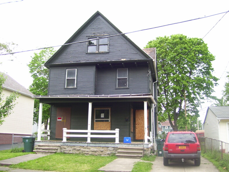 4 New York St, Rochester, NY à vendre - Photo principale - Image 1 de 1