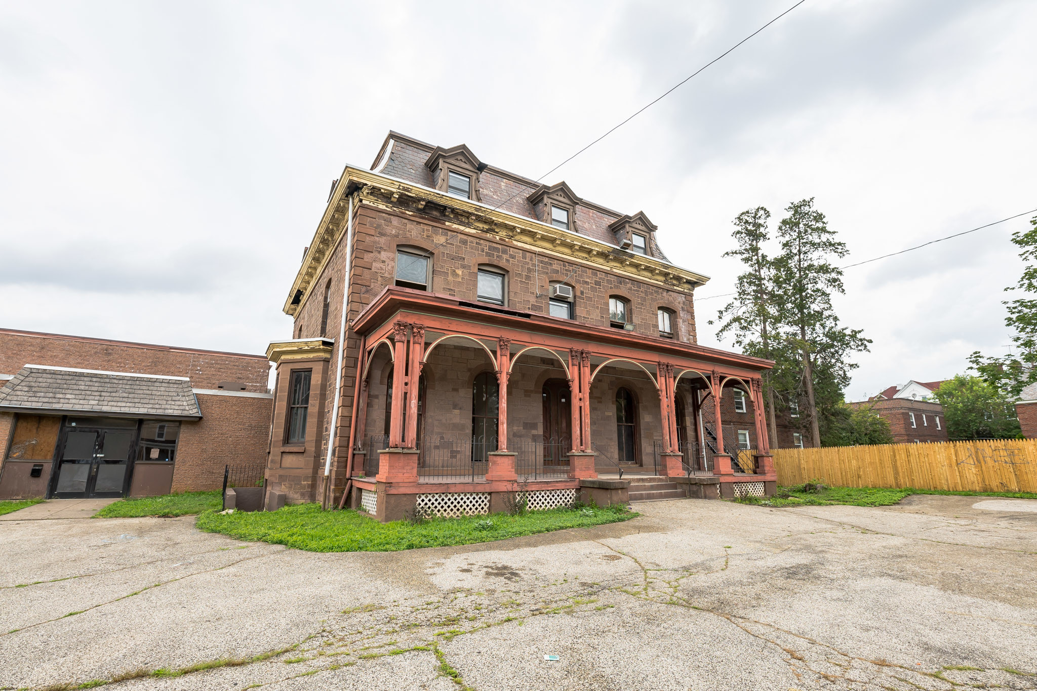 4704 Leiper St, Philadelphia, PA à vendre Photo du bâtiment- Image 1 de 1