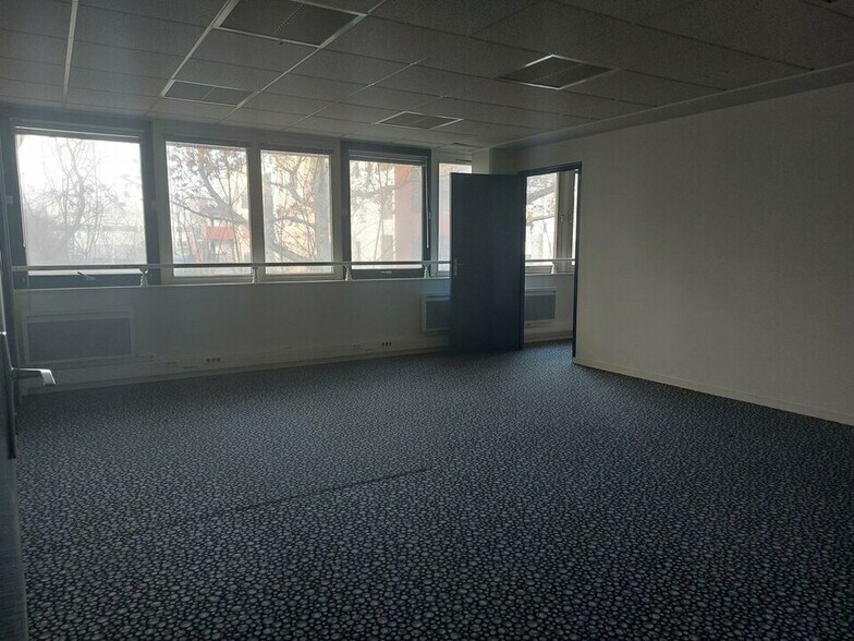 Bureau dans Rennes à louer - Photo intérieure - Image 2 de 6