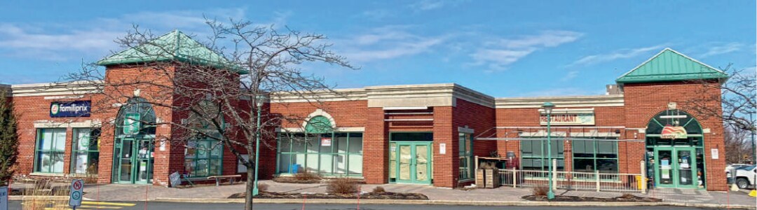 351-365 Boul Sir-Wilfrid-Laurier, Mont-St-Hilaire, QC for sale Primary Photo- Image 1 of 1