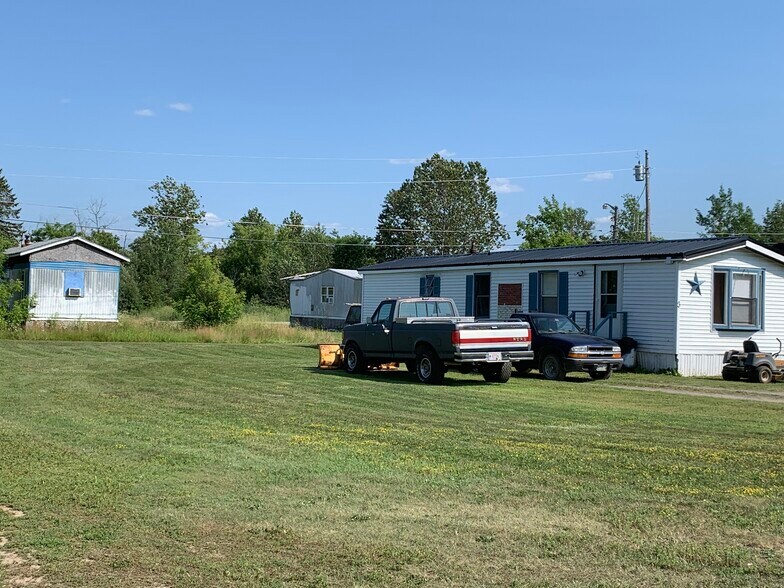 89 Old Woodstock Rd, Houlton, ME à vendre - Photo du bâtiment - Image 3 de 3