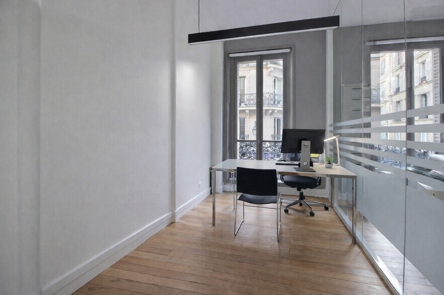 113 Boulevard De Sébastopol, Paris for lease - Interior Photo - Image 2 of 10