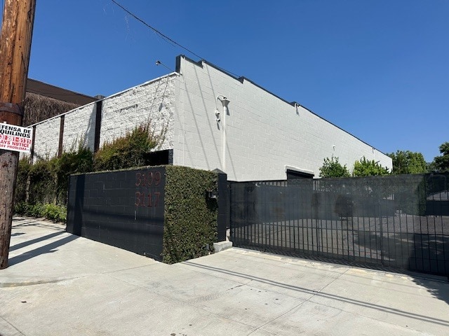 3109-3117 W Temple St, Los Angeles, CA à louer - Photo principale - Image 1 de 13