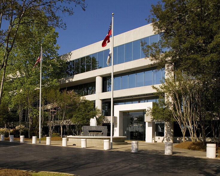 4751 Best Rd, College Park, GA à louer - Photo du bâtiment - Image 2 de 15