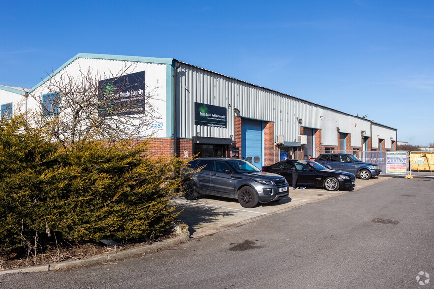 Eastbourne Rd, Westham à louer - Photo principale - Image 1 de 3